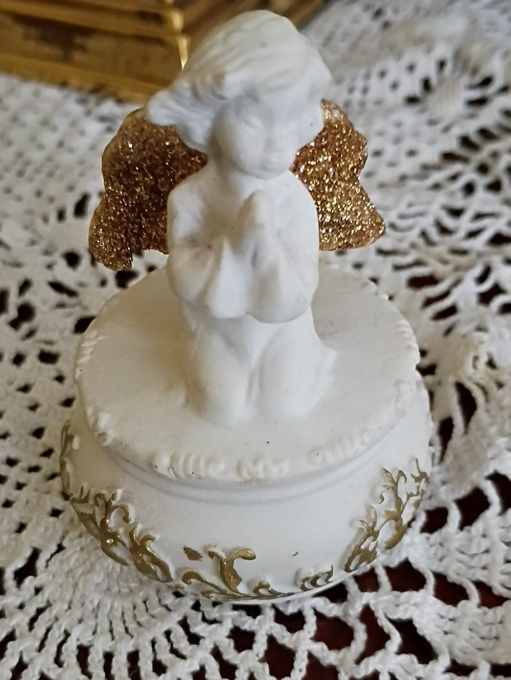 Vintage Praying Angel Trinket Box, Glittery Wings, 3.5"X2.5"